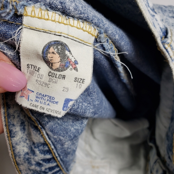 Vintage Cherokee high waisted jeans - Picture 2 of 3